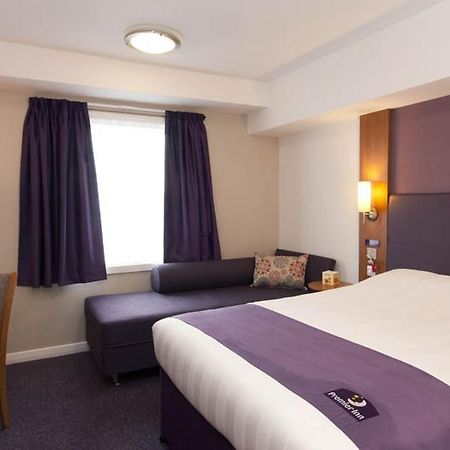 Premier Inn Sittingbourne Kent Extérieur photo