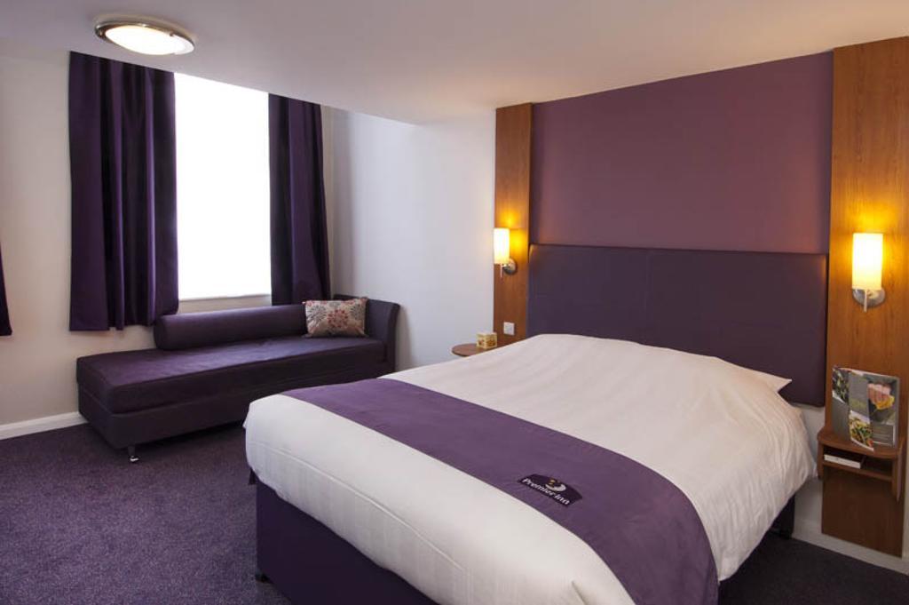 Premier Inn Sittingbourne Kent Extérieur photo