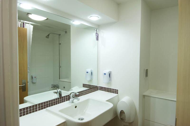 Premier Inn Sittingbourne Kent Extérieur photo