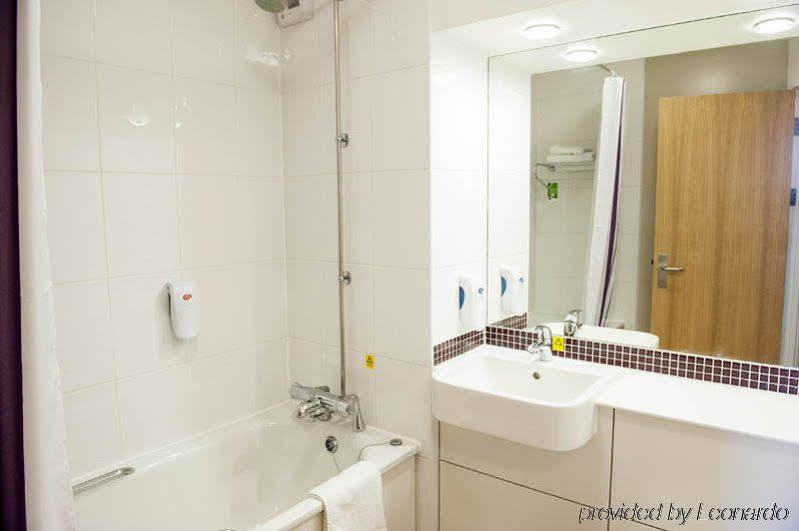 Premier Inn Sittingbourne Kent Extérieur photo